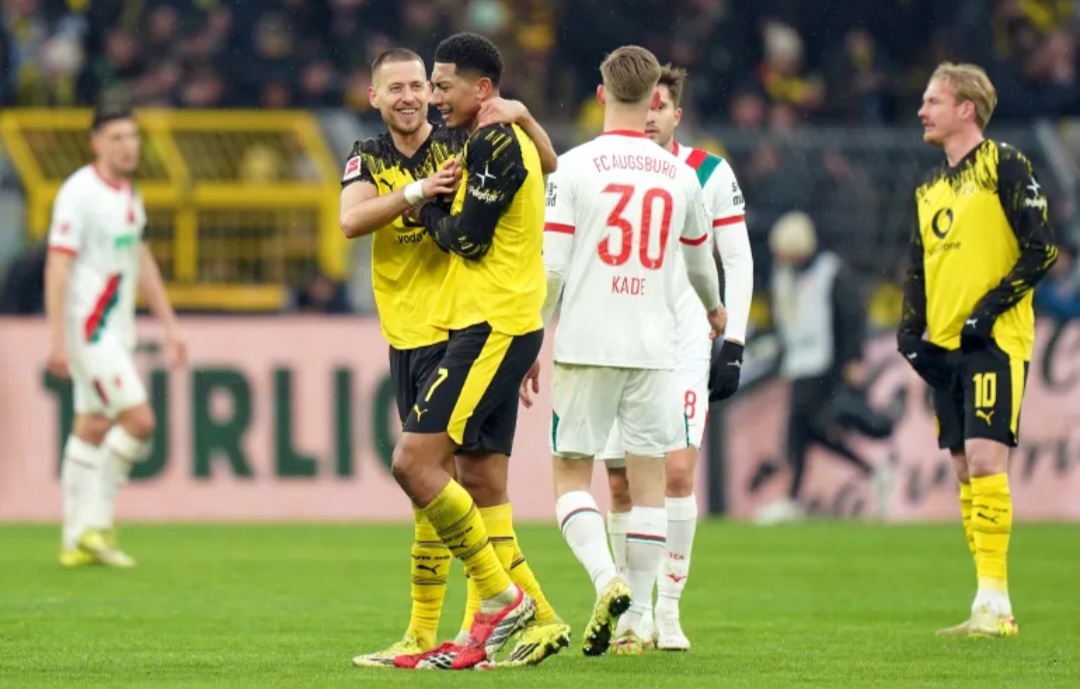 دورتموند يحسم مواجهة أوغسبورغ بثنائية ويواصل الضغط في سباق البوندسليغا