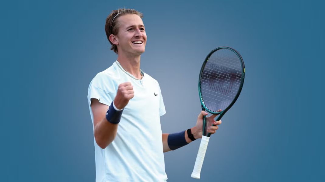 كوردا يحقق فوزه الأول على مصنف أول عالمي بعد مواجهة مثيرة مع ألكاراز