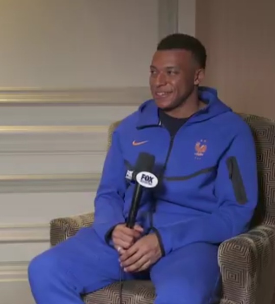 مبابي يستعيد ذكرياته مع المونديال.. وطموح ”النجمة الثالثة“ يلوح في الأفق