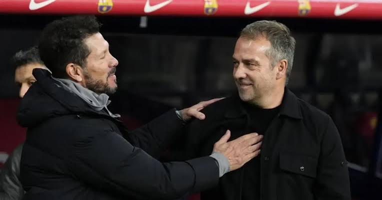 ثلاثية نارية بين سيميوني وفليك.. صراع تكتيكي قد يرسم مصير برشلونة