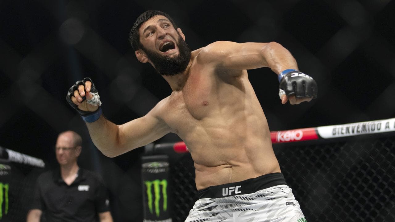 شيماييف: مصارعة أبطال الأولمبياد لا تهمني.. والفارق بين الـMMA والمصارعة واضح