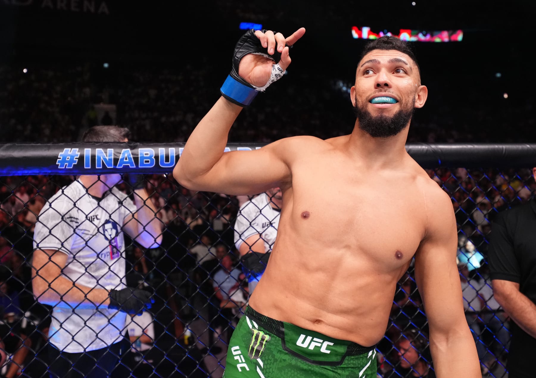 جوني ووكر يصعد إلى الوزن الثقيل.. مواجهة مرتقبة أمام أنتي ديليا في UFC بلغراد