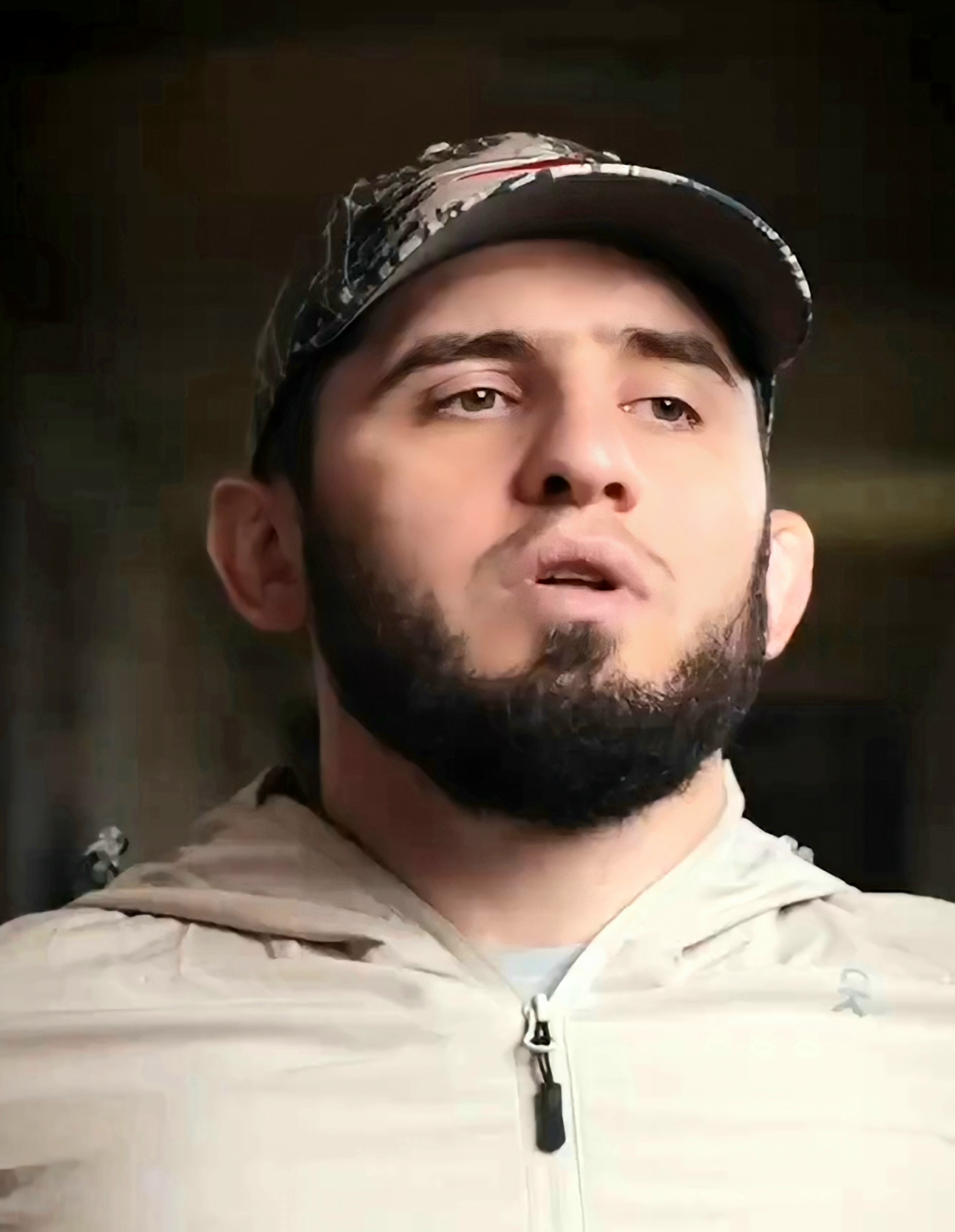 ماخاشيف يتوقع فوز توبوريا في عرض UFC White House ويعلق على المواجهة المرتقبة بينهما