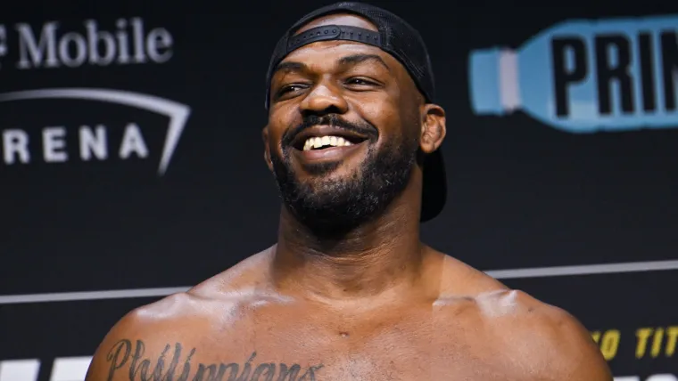 جون جونز: استبعادي من بطولة UFC White House لا يزعجني.. وما حققته الرياضة يدعو للفخر