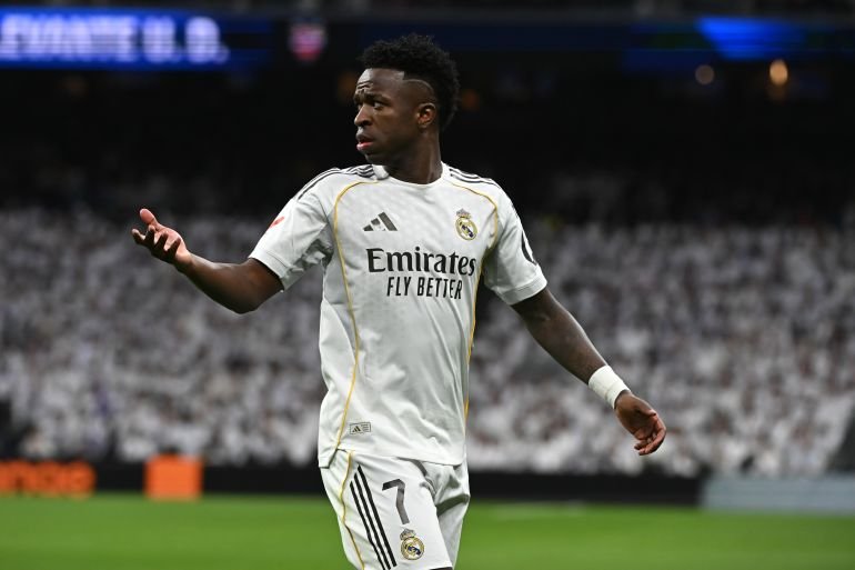 ريال مدريد يحدد سعر بيع فينيسيوس.. و160 مليون يورو شرط بيريز لفتح باب المفاوضات
