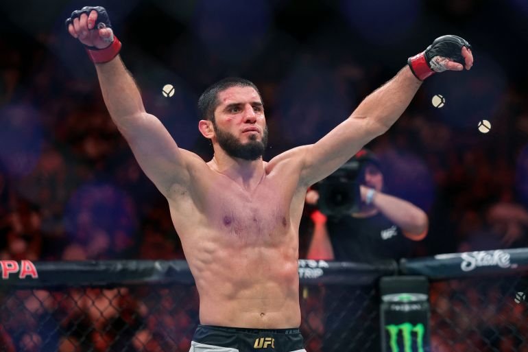 إسلام ماخاشيف يكشف تفاصيل جديدة بشأن حالته البدنية وموعد عودته إلى UFC